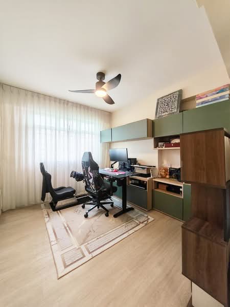 186A Fengshan GreenVille, 186A Bedok North Street 4, 3 Bedrooms, 1,001 sqft, HDB Flat For Sale, by Ashley Chai 蔡忝玲, 500146575 - Study - PropertyGuru.com.sg