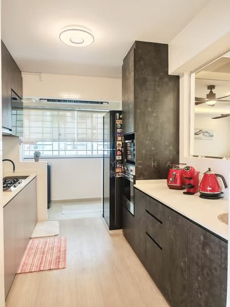 186A Fengshan GreenVille, 186A Bedok North Street 4, 3 Bedrooms, 1,001 sqft, HDB Flat For Sale, by Ashley Chai 蔡忝玲, 500146575 - Kitchen - PropertyGuru.com.sg