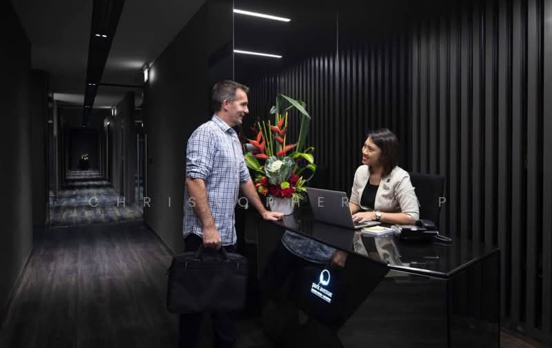 Rochester Drive (Star Vista, Rochester Mall, Buona Vista MRT), , 1,000 sqft, Office For Rent, by Christopher Yap, 500146582 - Lobby - CommercialGuru.com.sg