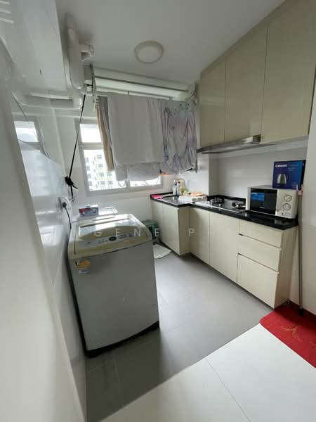 675A Fern Grove @ Yishun, 675A Yishun Avenue 4, 1 Bedroom, 409 sqft, HDB Flat For Sale, by Eugene Phey, 500146592 - Kitchen - PropertyGuru.com.sg