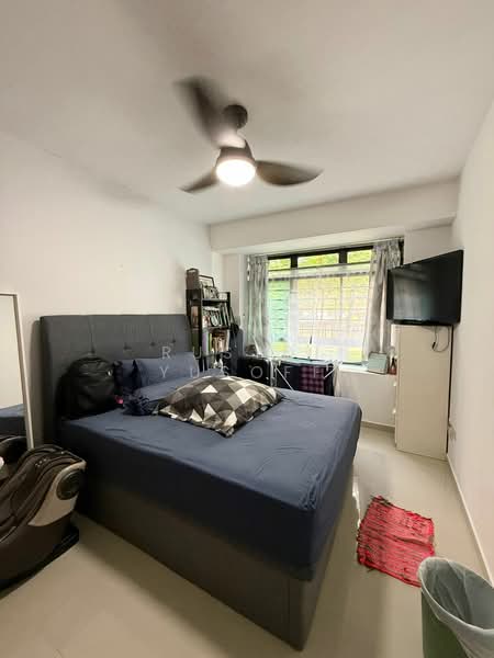 438B Sengkang West Avenue, 438B Sengkang West Avenue, 3 Bedrooms, 1,011 sqft, HDB Flat For Sale, by Rusydi Yusoff, 500146596 - Bedroom - PropertyGuru.com.sg
