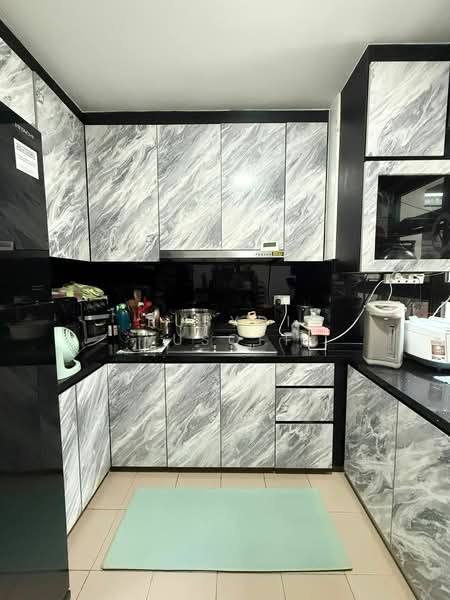 438B Sengkang West Avenue, 438B Sengkang West Avenue, 3 Bedrooms, 1,011 sqft, HDB Flat For Sale, by Rusydi Yusoff, 500146596 - Kitchen - PropertyGuru.com.sg