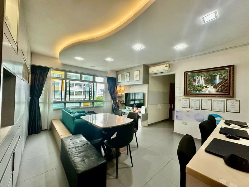 127C Kim Tian Road, 127C Kim Tian Road, 3 Bedrooms, 1,001 sqft, HDB Flat For Sale, by Kavin Kuah, 500146605 - Living Room - PropertyGuru.com.sg