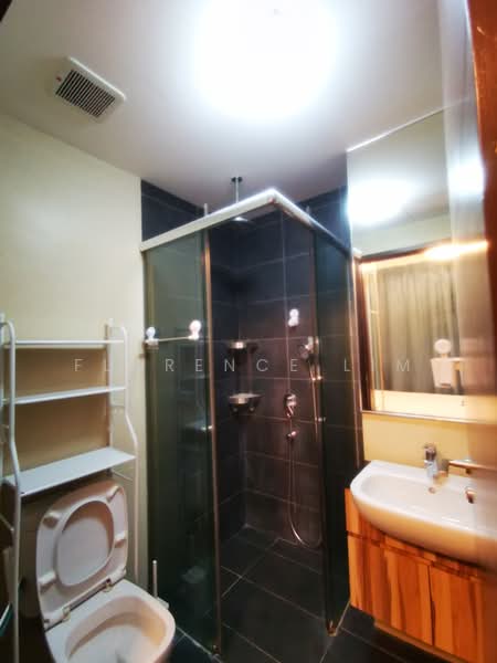 Guillemard Edge, 38 Lorong 30 Geylang, 1 Bedroom, 409 sqft, Condominium For Rent, by Florence Lim, 500146608 - Bathroom - PropertyGuru.com.sg