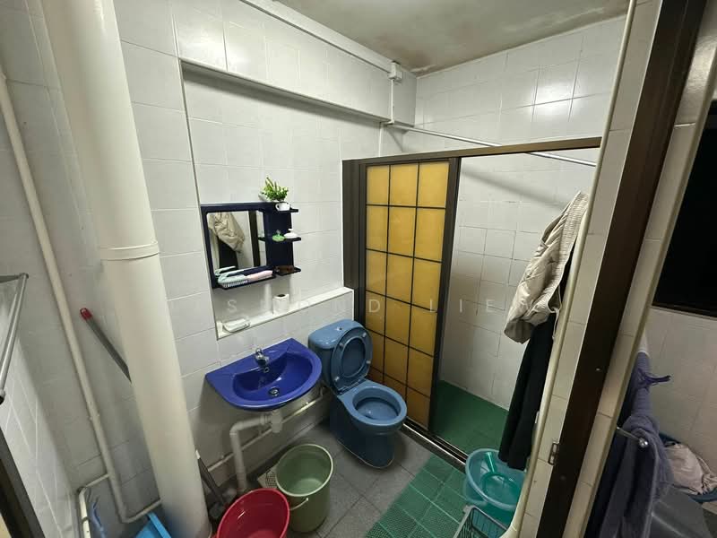 787E Woodlands Crescent, 787E Woodlands Crescent, 3 Bedrooms, 1,292 sqft, HDB Flat For Sale, by Desmond Liew, 500146615 - Bathroom - PropertyGuru.com.sg