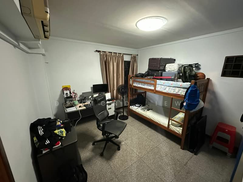 787E Woodlands Crescent, 787E Woodlands Crescent, 3 Bedrooms, 1,292 sqft, HDB Flat For Sale, by Desmond Liew, 500146615 - Bedroom - PropertyGuru.com.sg