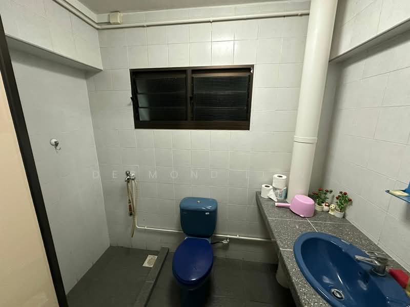 787E Woodlands Crescent, 787E Woodlands Crescent, 3 Bedrooms, 1,292 sqft, HDB Flat For Sale, by Desmond Liew, 500146615 - Bathroom - PropertyGuru.com.sg