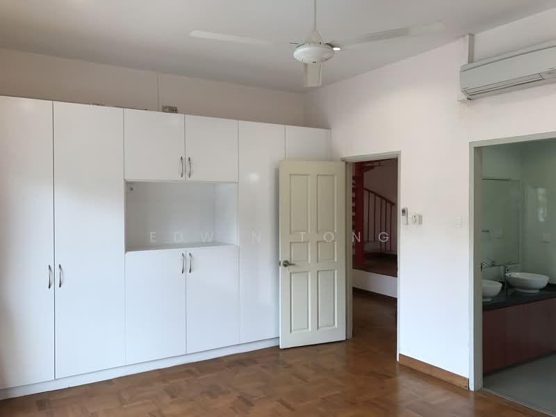 Semi-Detach at Marlene Avenue, Marlene Avenue /Serangoon Garden Way /Ang Mo Kio Ave 3, 5 Bedrooms, 4,000 sqft, Semi-Detached House For Rent, by Edwin Tong, 500146623 - Master - PropertyGuru.com.sg