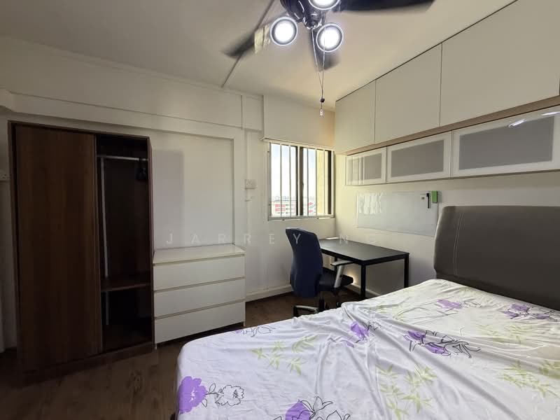 402 Bedok North Avenue 3, 402 Bedok North Avenue 3, Room Rental, 120 sqft, HDB Flat For Rent, by Jarrey Ng, 500146628 - Bedroom - PropertyGuru.com.sg
