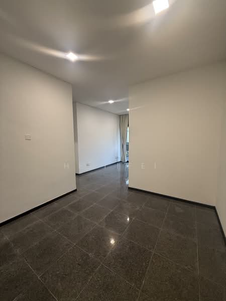 Eastpoint Green, 1 Simei Street 3, 2 Bedrooms, 904 sqft, Condominium For Rent, by He Yifei, 500146647 - Living area - PropertyGuru.com.sg