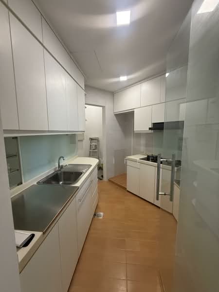 Eastpoint Green, 1 Simei Street 3, 2 Bedrooms, 904 sqft, Condominium For Rent, by He Yifei, 500146647 - Kitchen - PropertyGuru.com.sg