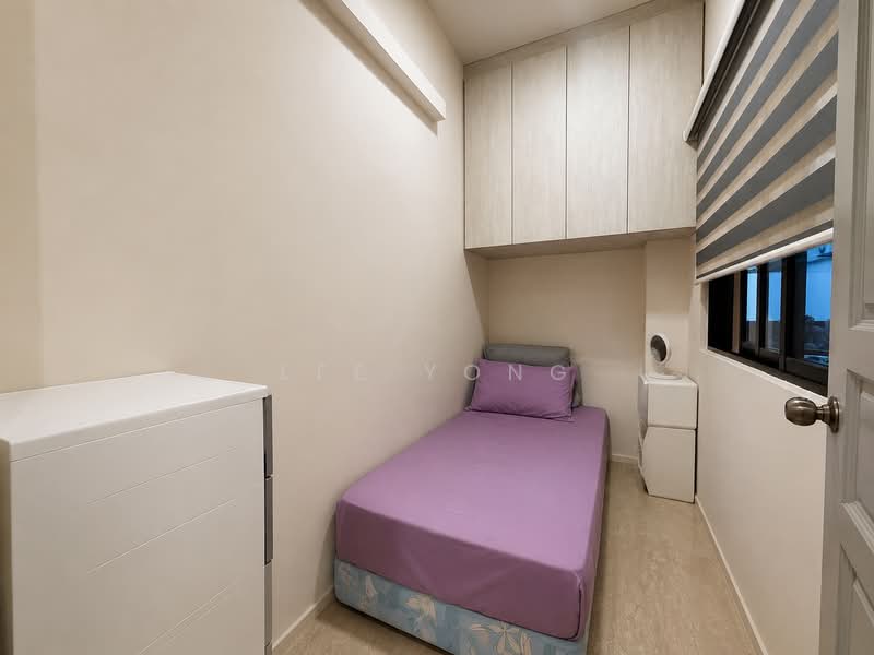 D16 landed, Semi-detached, Sunbird Park, Walk to upper Changi mrt, Sunbird road , sunbird Avenue, 5 Bedrooms, 2,700 sqft, Semi-Detached House For Sale, by Lee Yong, 500146655 - Bedroom - PropertyGuru.com.sg