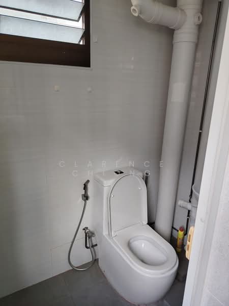 616 Hougang Avenue 8, 616 Hougang Avenue 8, Room Rental, 80 sqft, HDB Flat For Rent, by Clarence Chiong, 500146657 - Bathroom - PropertyGuru.com.sg