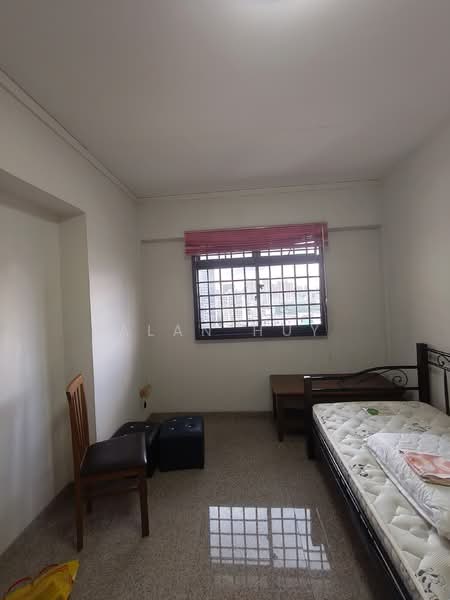 62 Lorong 4 Toa Payoh, 62 Lorong 4 Toa Payoh, Room Rental, 200 sqft, HDB Flat For Rent, by Alan Huy, 500146659 - Bedroom - PropertyGuru.com.sg