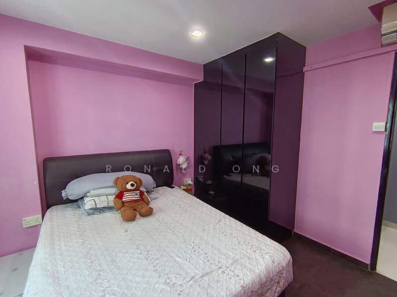 548 Serangoon North Avenue 3, 548 Serangoon North Avenue 3, 2 Bedrooms, 1,291 sqft, HDB Flat For Sale, by Ronald Ong, 500146670 - Bedroom - PropertyGuru.com.sg