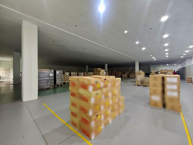 Industrial B1 warehouse w/ high security next to Bedok MRT, , 10,000 sqft, Light Industrial (B1) For Rent, by Johnny Chin, 500146674 - Interior - CommercialGuru.com.sg