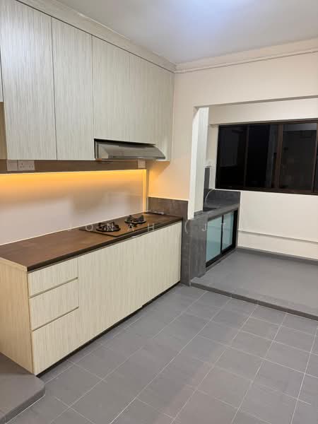 333 Sembawang Close, 333 Sembawang Close, Room Rental, 250 sqft, HDB Flat For Rent, by Jonah (JT) Tan, 500146678 - Kitchen - PropertyGuru.com.sg