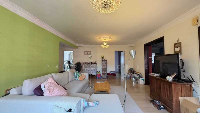 329 Tampines Street 32, 329 Tampines Street 32, 3 Bedrooms, 1,604 sqft, HDB Flat For Sale, by Patrick Chee, 500146679 - Living Room - PropertyGuru.com.sg