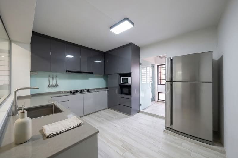 328 Tampines Street 32, 328 Tampines Street 32, 3 Bedrooms, 1,582 sqft, HDB Flat For Sale, by Shanel Liew, 500146680 - Kitchen - PropertyGuru.com.sg