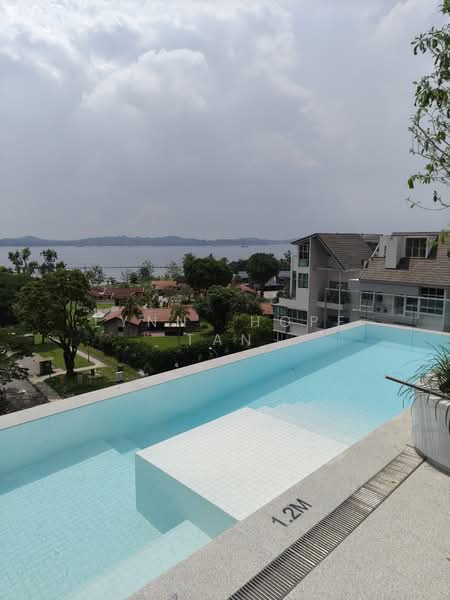 The Shorefront, 165A Jln. Loyang Besar, 2 Bedrooms, 775 sqft, Apartment For Sale, by Lynn Hope Tan, 500146700 - Pool - PropertyGuru.com.sg