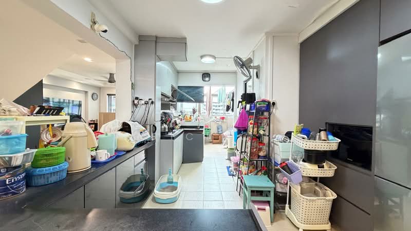 239 Bukit Panjang Ring Road, 239 Bukit Panjang Ring Road, 4 Bedrooms, 1,572 sqft, HDB Flat For Sale, by Patrick Chee, 500146708 - Kitchen - PropertyGuru.com.sg