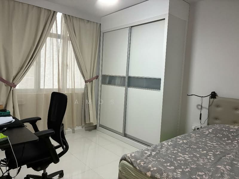 Sherwood Towers, 3 Jalan Anak Bukit, 3 Bedrooms, 1,517 sqft, Apartment For Sale, by Amos Toh, 500146720 - Bedroom - PropertyGuru.com.sg