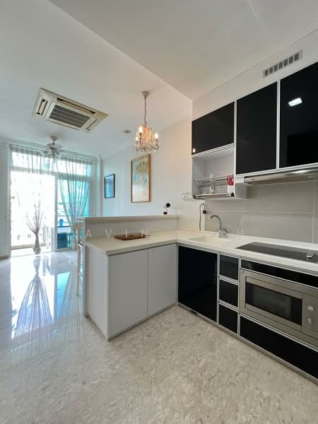 Cardiff Residence, 101 Cardiff Grove, 2 Bedrooms, 1,076 sqft, Condominium For Rent, by Kavin Kuah, 500146721 - Kitchen - PropertyGuru.com.sg