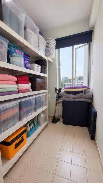 Guilin View, 22 Bukit Batok Street 52, 3 Bedrooms, 1,259 sqft, Condominium For Sale, by Brendan Bay, 500146726 - Interior - PropertyGuru.com.sg