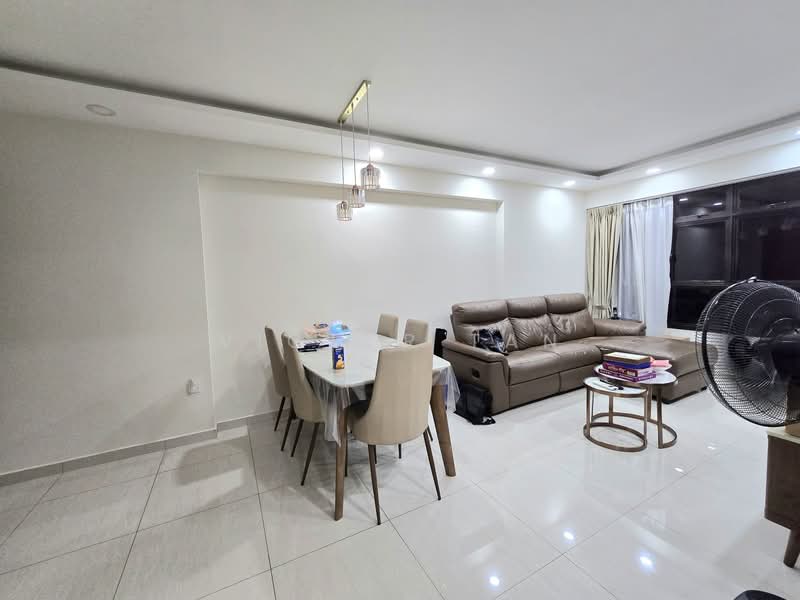 196B Boon Lay Fields, 196B Boon Lay Drive, 3 Bedrooms, 1,001 sqft, HDB Flat For Sale, by Victor Tan, 500146727 - Living Room - PropertyGuru.com.sg