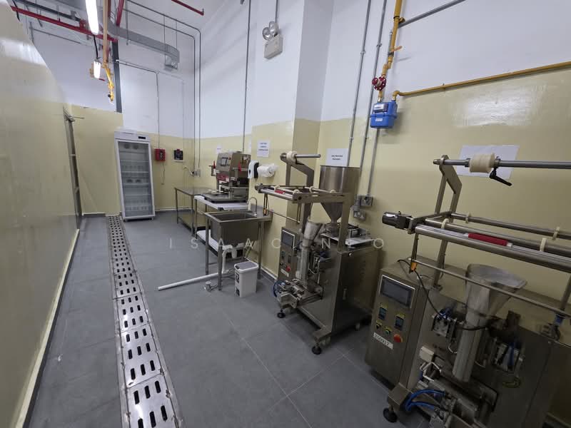 LHN Food Chain, 55 Tuas South Avenue 1, 2,443 sqft, Factory / Workshop (B2) For Rent, by Isaac Neo, 500146735 - Interior - CommercialGuru.com.sg