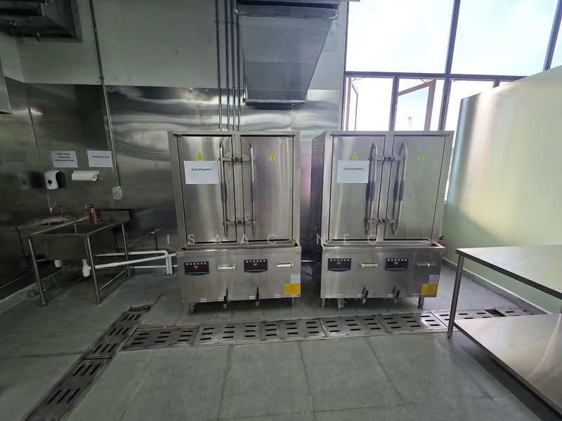 LHN Food Chain, 55 Tuas South Avenue 1, 2,443 sqft, Factory / Workshop (B2) For Rent, by Isaac Neo, 500146735 - Kitchen - CommercialGuru.com.sg