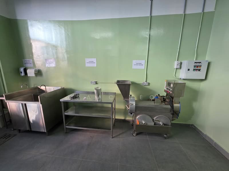 LHN Food Chain, 55 Tuas South Avenue 1, 2,443 sqft, Factory / Workshop (B2) For Rent, by Isaac Neo, 500146735 - Interior - CommercialGuru.com.sg