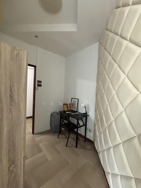 East Meadows, 30 Tanah Merah Kechil Road, Room Rental, 200 sqft, Condominium For Rent, by Yenn Ni, 500146743 - PropertyGuru.com.sg