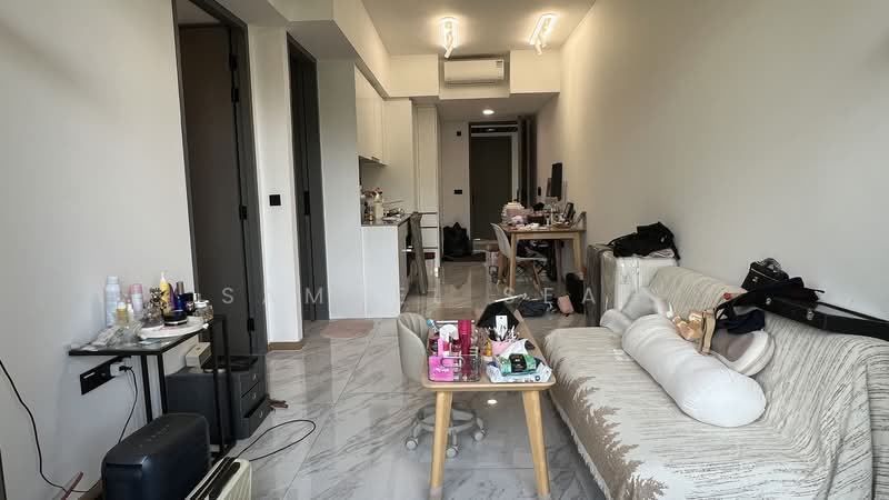 The Landmark, 173 Chin Swee Road, 1 Bedroom, 495 sqft, Condominium For Sale, by Samuel Seah, 500146750 - Living Room - PropertyGuru.com.sg
