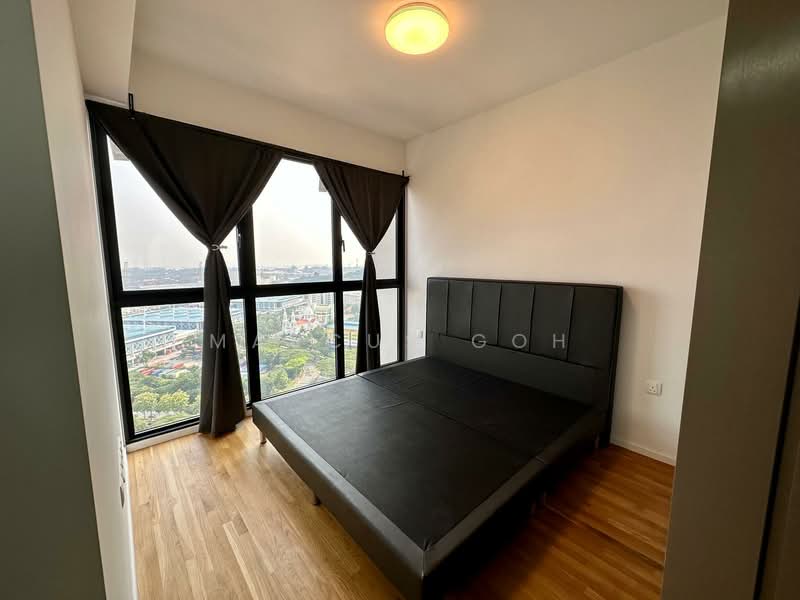 Avenue South Residence, 13 Silat Avenue, 2 Bedrooms, 721 sqft, Condominium For Sale, by Marcus Goh, 500146756 - Bedroom - PropertyGuru.com.sg