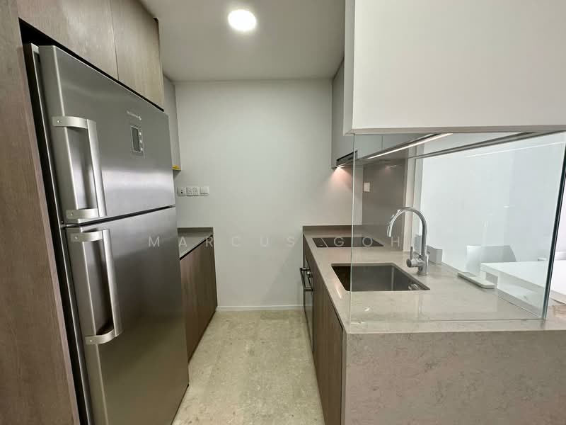 Avenue South Residence, 13 Silat Avenue, 2 Bedrooms, 721 sqft, Condominium For Sale, by Marcus Goh, 500146756 - Kitchen - PropertyGuru.com.sg