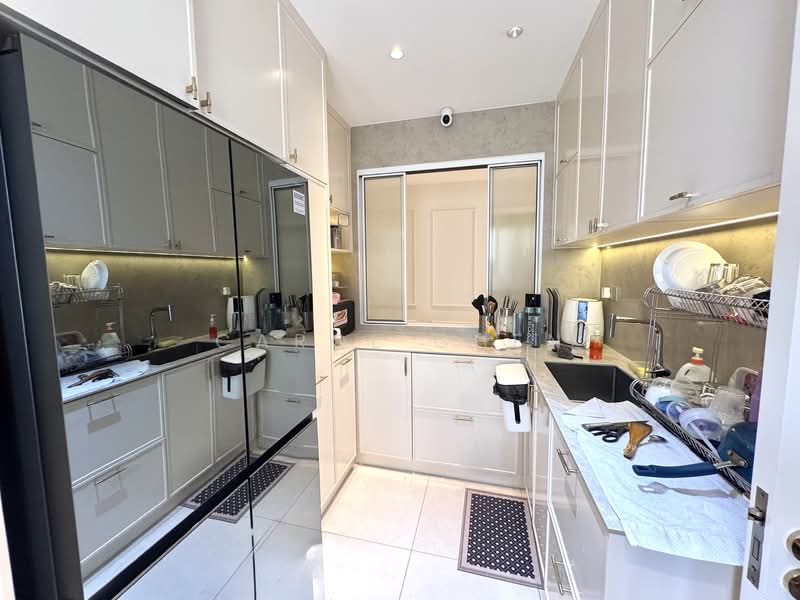 Riverwalk Apartments, 20 Upper Circular Road, 3 Bedrooms, 1,615 sqft, Apartment For Rent, by Carol Chen, 500146760 - Kitchen - PropertyGuru.com.sg