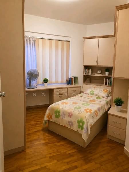 STRATFORD COURT, , 3 Bedrooms, 1,227 sqft, Condominium For Sale, by Leng ., 500146781 - PropertyGuru.com.sg
