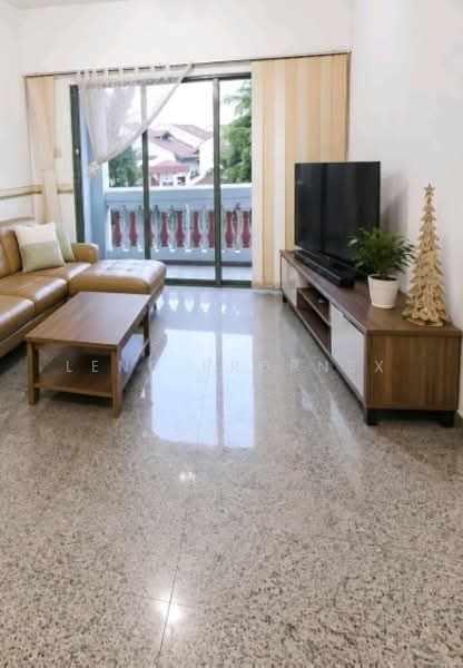 STRATFORD COURT, , 3 Bedrooms, 1,227 sqft, Condominium For Sale, by Leng ., 500146781 - PropertyGuru.com.sg