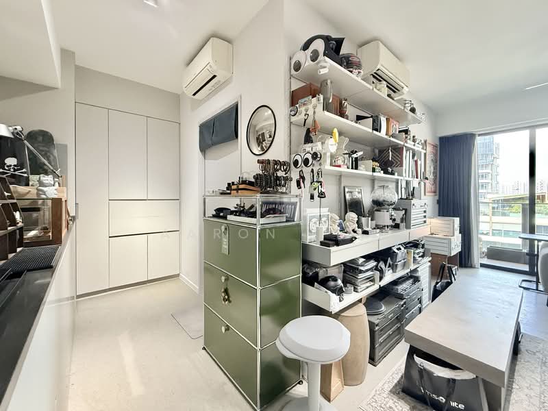The Poiz Residences, 4 Meyappa Chettiar Road, 1 Bedroom, 527 sqft, Condominium For Sale, by Aaron Teo, 500146786 - Feature Wall - PropertyGuru.com.sg