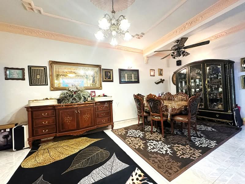⭐ Value Buy Semi‑D: Huge Land, Low Entry Price‼️ Perfect for Multi‑Gen Living at Loyang ⭐, Mariam Way, Lengkok Mariam, Jalan Chelagi, 4 Bedrooms, 1,914 sqft, Semi-Detached House For Sale, by Ng Lay Kwan, 500146806 - Dining Room - PropertyGuru.com.sg