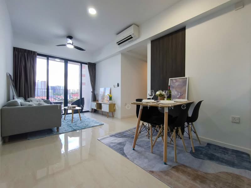Riverfront Residences, 49 Hougang Avenue 7, 3 Bedrooms, 872 sqft, Condominium For Rent, by Tan Hao Feng, 500146812 - Living Room - PropertyGuru.com.sg