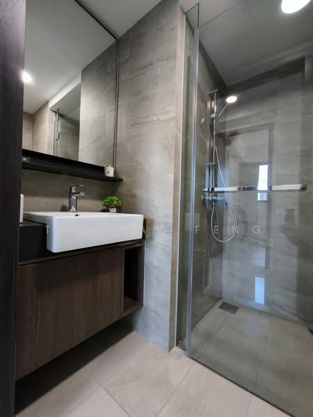 Riverfront Residences, 49 Hougang Avenue 7, 3 Bedrooms, 872 sqft, Condominium For Rent, by Tan Hao Feng, 500146812 - Bathroom - PropertyGuru.com.sg