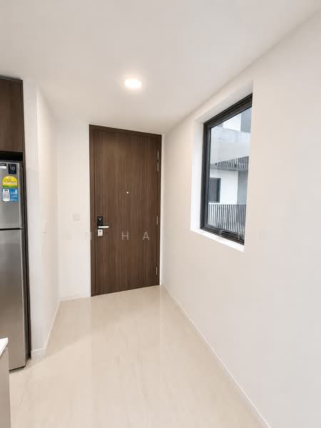 Riverfront Residences, 49 Hougang Avenue 7, 3 Bedrooms, 872 sqft, Condominium For Rent, by Tan Hao Feng, 500146812 - Entrance - PropertyGuru.com.sg