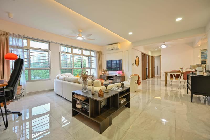 875B Tampines Street 86, 875B Tampines Street 86, 3 Bedrooms, 1,216 sqft, HDB Flat For Sale, by Mila Rahman, 500146819 - Living Room - PropertyGuru.com.sg