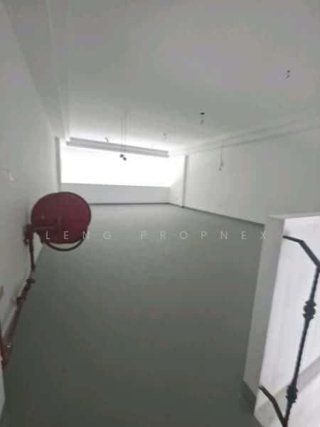 5 HINDOO ROAD, , 1,900 sqft, Shop / Shophouse For Rent, by Leng ., 500146832 - CommercialGuru.com.sg
