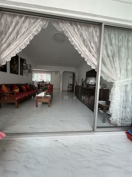 149 Yishun Street 11, 149 Yishun Street 11, 3 Bedrooms, 1,302 sqft, HDB Flat For Sale, by Zee Wang, 500146838 - Balcony- Living Room - PropertyGuru.com.sg
