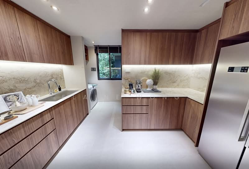 π Cheap 5 bed 1km to Nan Hua Pri π, , 5 Bedrooms, 1,485 sqft, Condominium For Sale, by Elaine Wong, 500146840 - Kitchen - PropertyGuru.com.sg