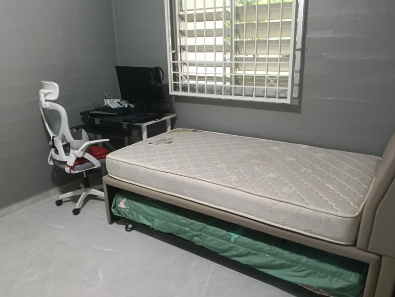 1 Lorong 7 Toa Payoh, 1 Lorong 7 Toa Payoh, Room Rental, 200 sqft, HDB Flat For Rent, by Derek Lim, 500146841 - Bedroom - PropertyGuru.com.sg