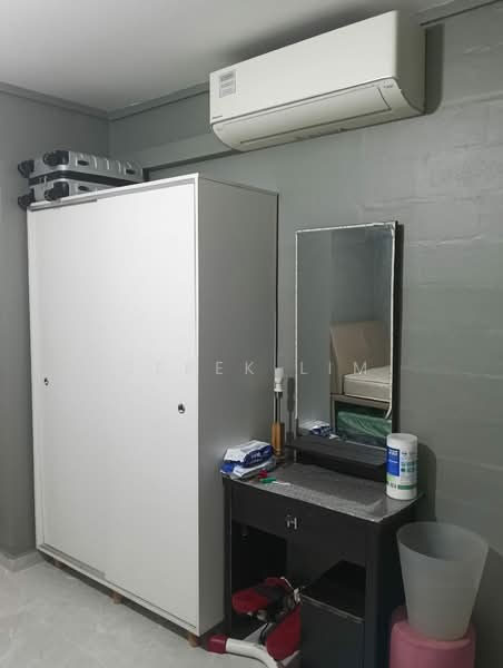 1 Lorong 7 Toa Payoh, 1 Lorong 7 Toa Payoh, Room Rental, 200 sqft, HDB Flat For Rent, by Derek Lim, 500146841 - Bedroom - PropertyGuru.com.sg